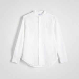 Reserved - Košeľa so stojačikom regular fit - Biela