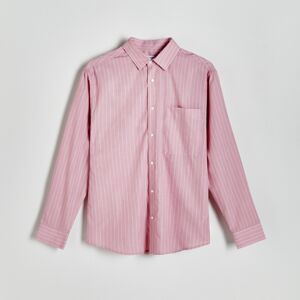 Reserved - Pruhovaná košeľa regular fit - Ružová
