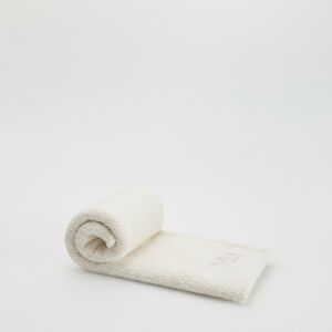 Reserved - Mäkká deka s vyšívanými detailmi - Krémová