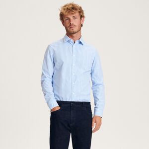 Reserved - Pásikavá košeľa slim fit - Modrá
